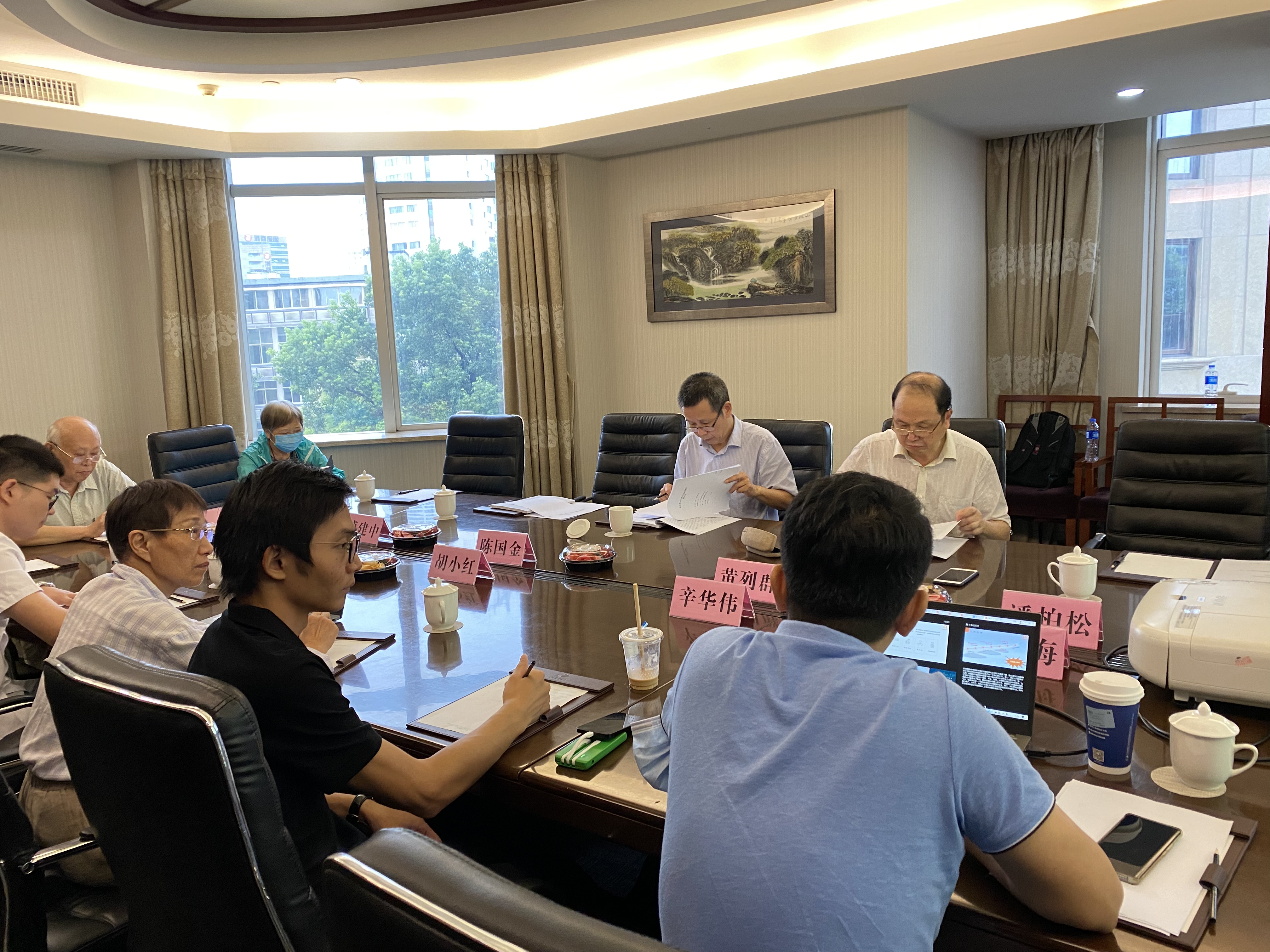 国际先进！云顶集团贵宾会最新研制新产品70kg级特种作业液压机械臂通过鉴定